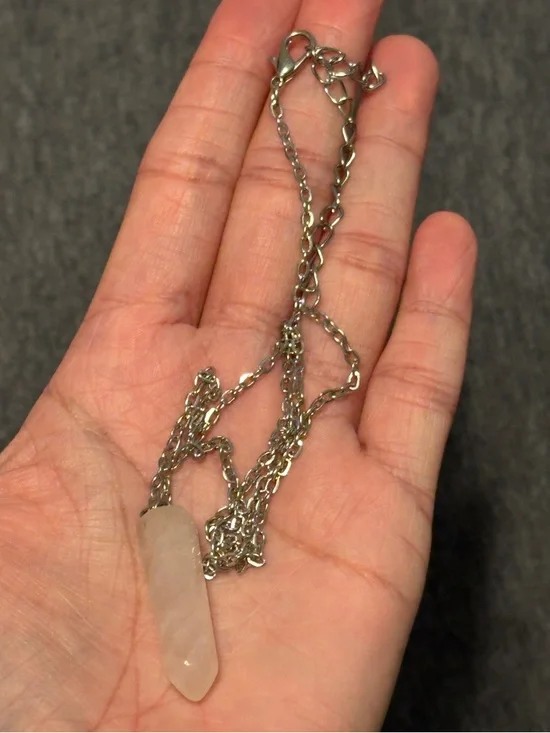 Rose Quartz Crystal Point Pendant Necklace on Silver Chain - Picture 2 of 4